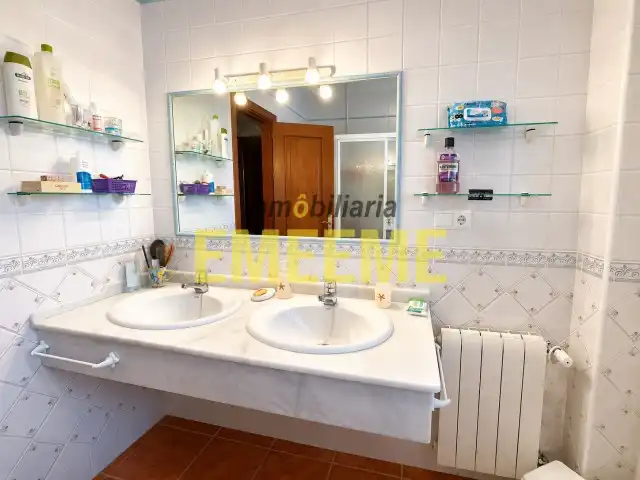 Houses for sale in La Planilla