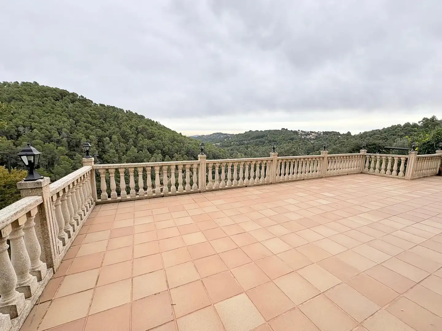 Terraza de Casa o chalet en venta en Corbera de Llobregat con Aire acondicionado, Calefacción y Jardín privado