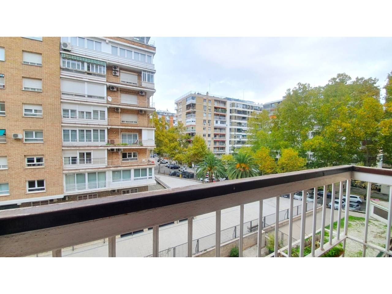 Exterior view of Flat to rent in  Madrid Capital  with Heating, Terrace and Furnished