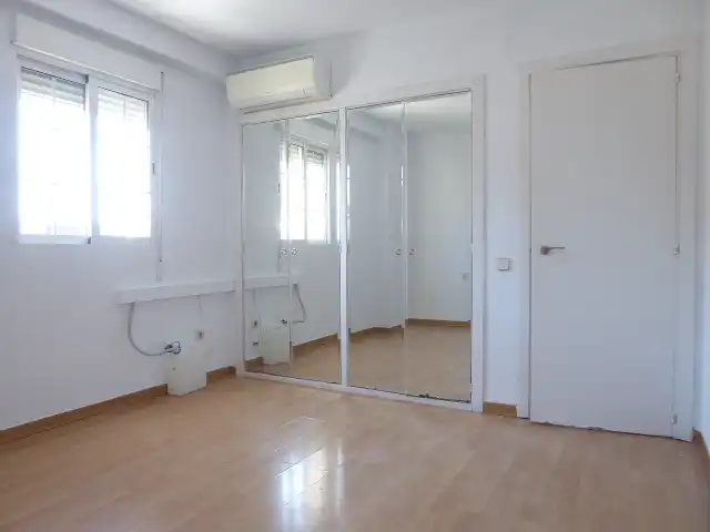 Habitación de Piso de alquiler en Málaga con Aire acondicionado, Terraza y Horno