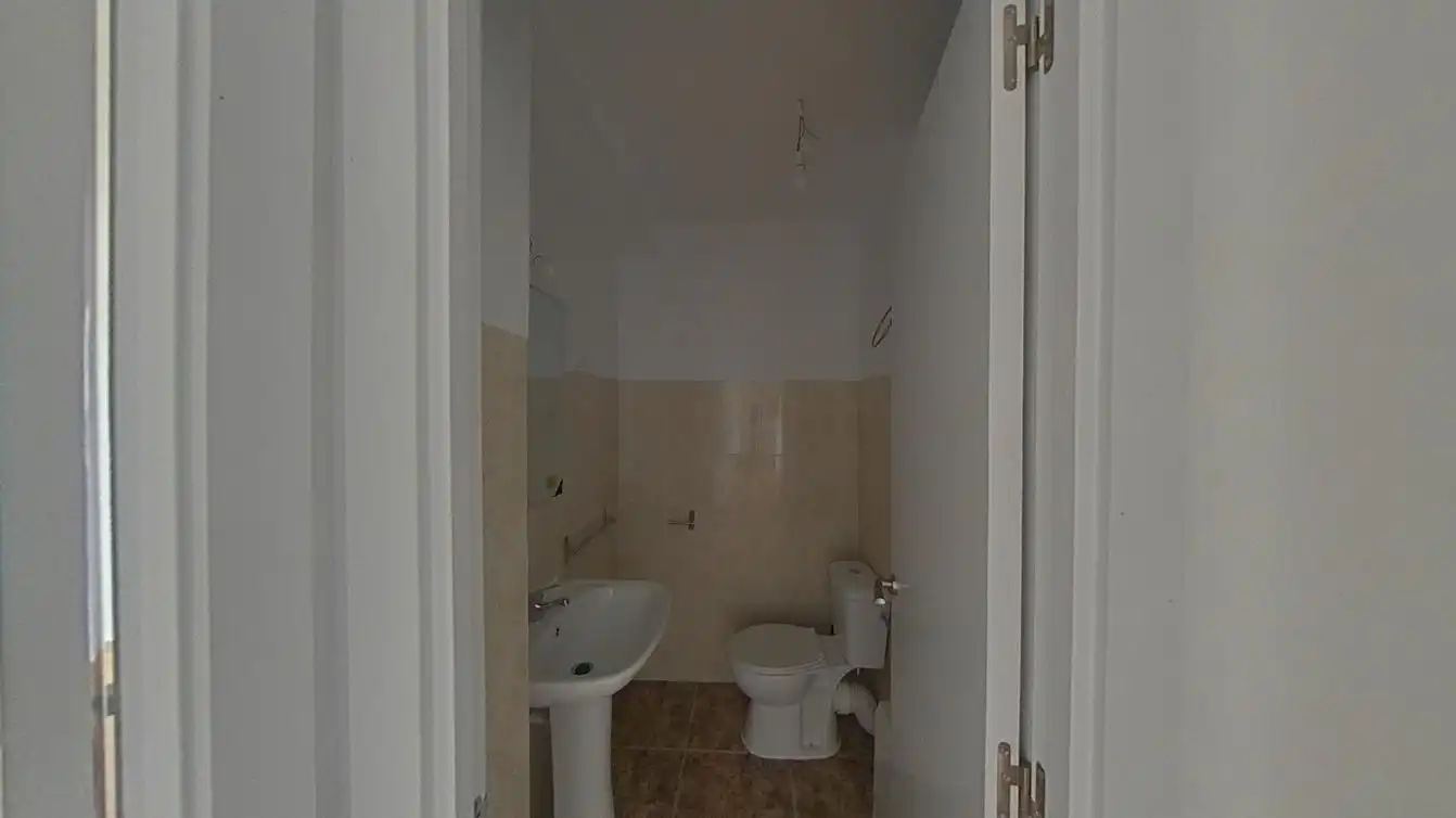 Badezimmer von Wohnung zum Verkauf in Torrevieja