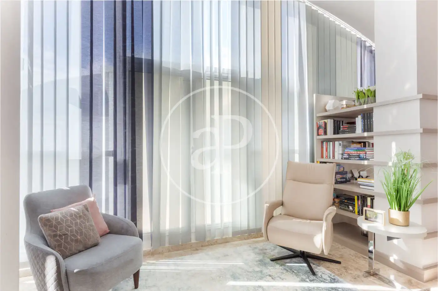 Sala de estar de Dúplex en venta en Valencia con Aire acondicionado, Calefacción y Terraza