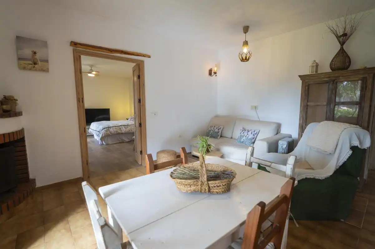 Sala de estar de Casa o chalet en venta en Santa Eulària des Riu con Aire acondicionado, Calefacción y Jardín privado