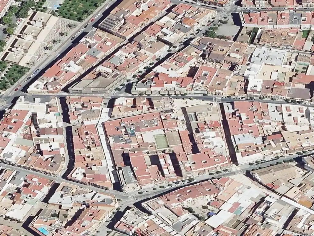Wohnung zum Verkauf in CARDENAL ALBORNOZ, imagen 2