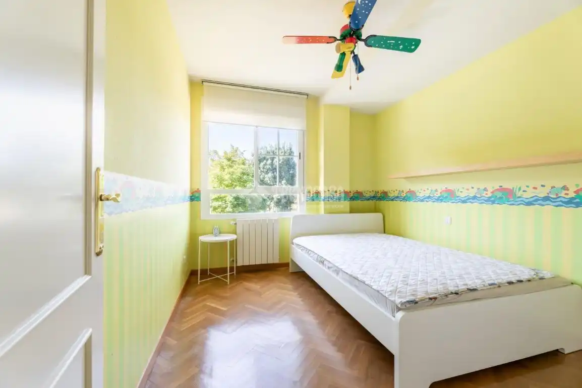 Bedroom of Detached homes for sale in Majadahonda  with Heating and Terrace