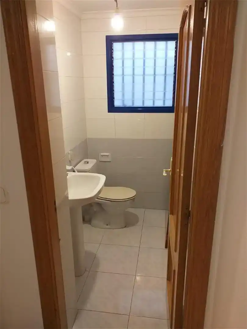 Bathroom of Office for sale in Oliva pueblo