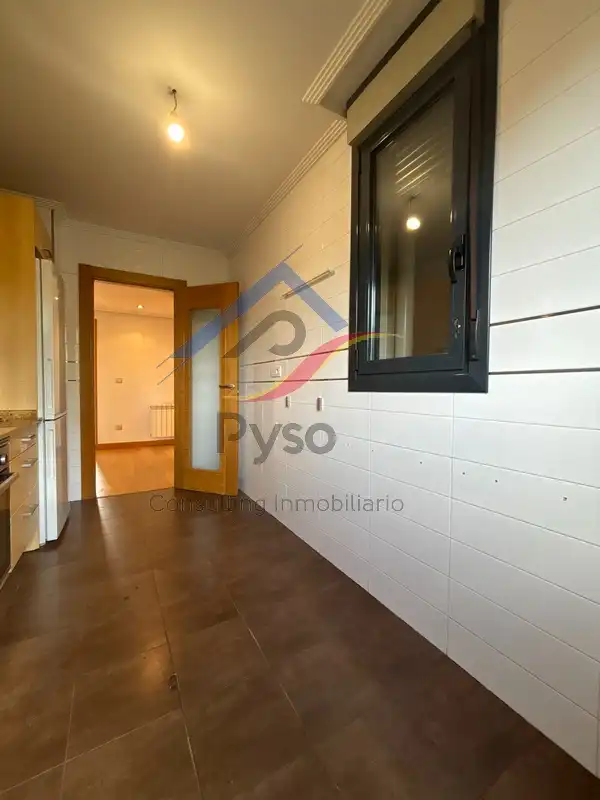 Appartamento con piscina in vendita a Calle la Torre, imagen 15