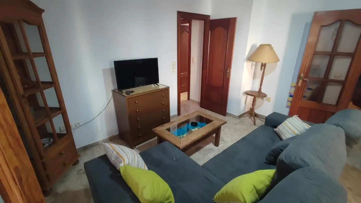 Appartamento con terrazza in affitto a Calle ALMIRECEROS, imagen 2