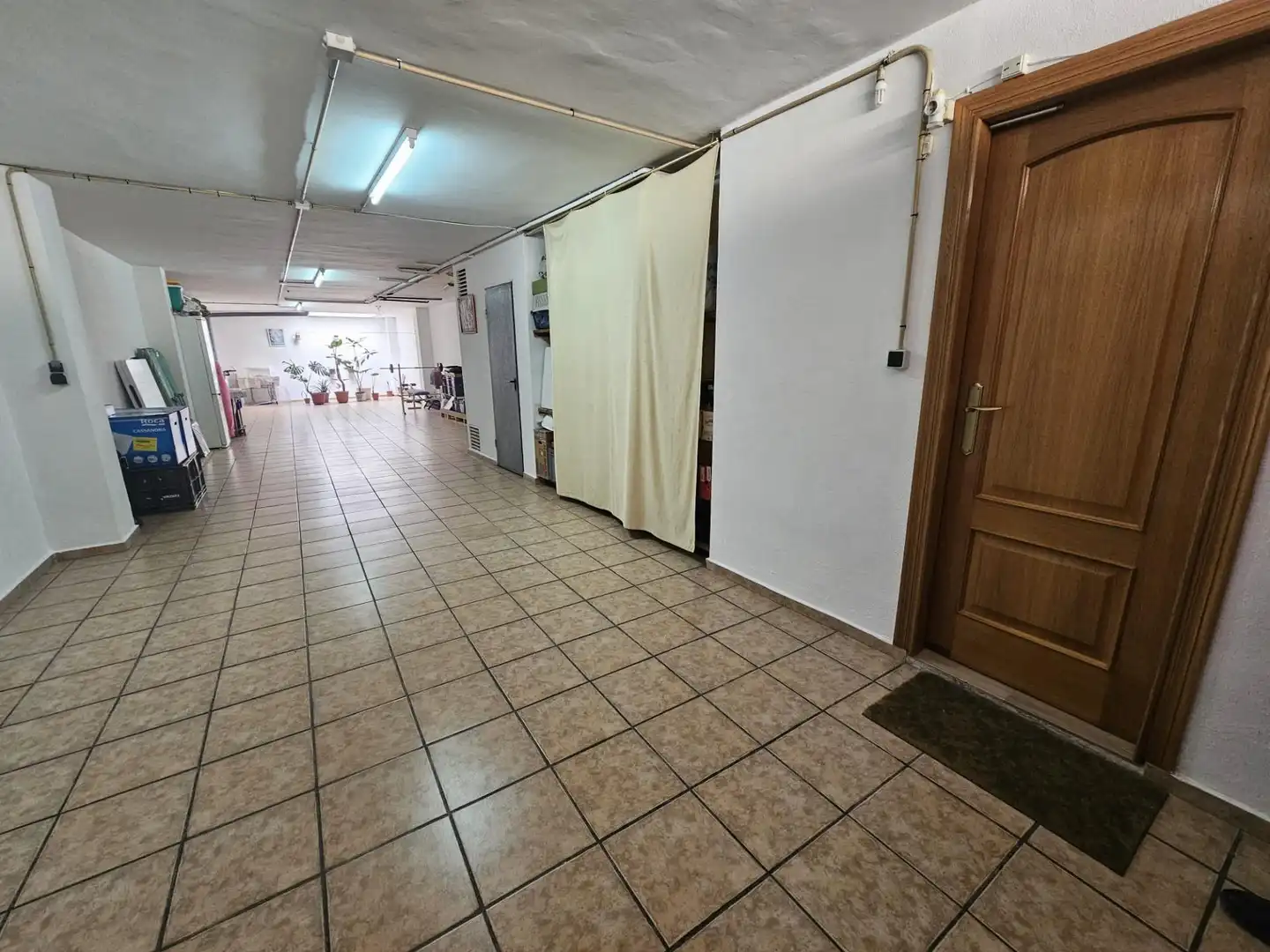 Houses for sale in Sueca  with Air Conditioner, Terrace and Storage room
