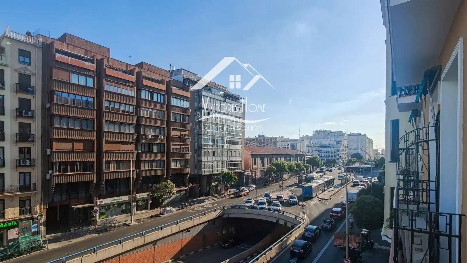 Exterior view of Flat for rent in Madrid  with Air Conditioner, Heating and Terrace