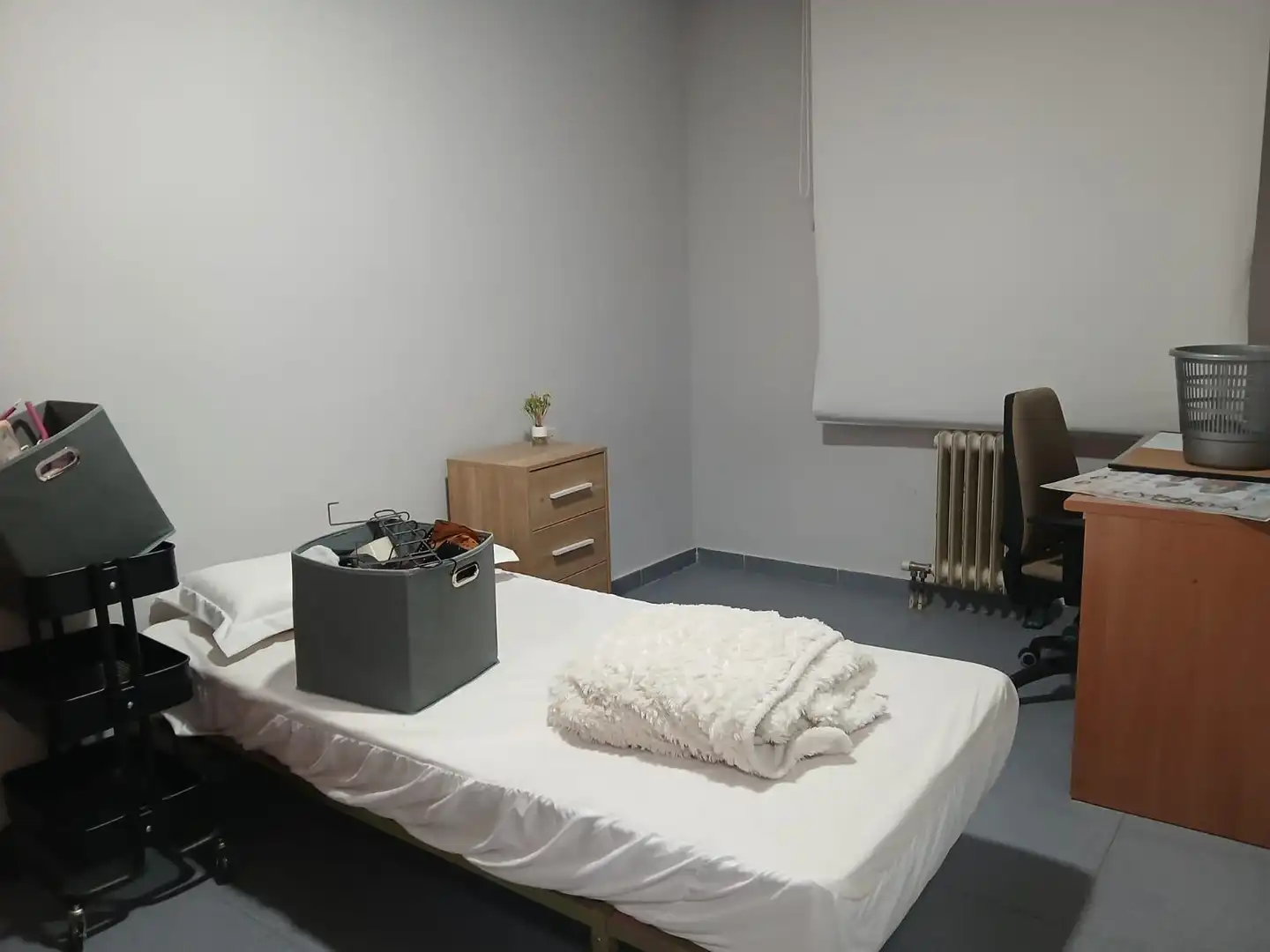 Dormitori de Pis de lloguer en Cáceres amb Calefacció i Moblat