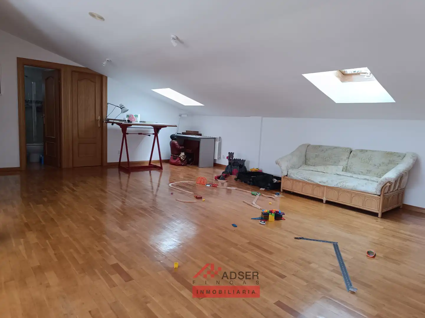 Casa o chalet en venta en Albelda de Iregua con Jardín privado, Terraza y Trastero