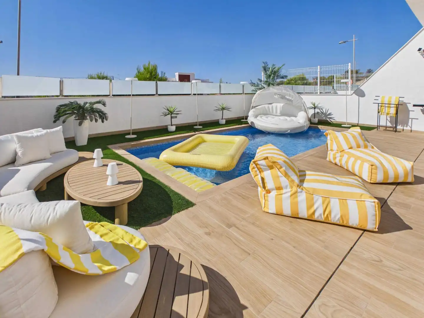 Piscina de Casa o chalet de alquiler en Finestrat