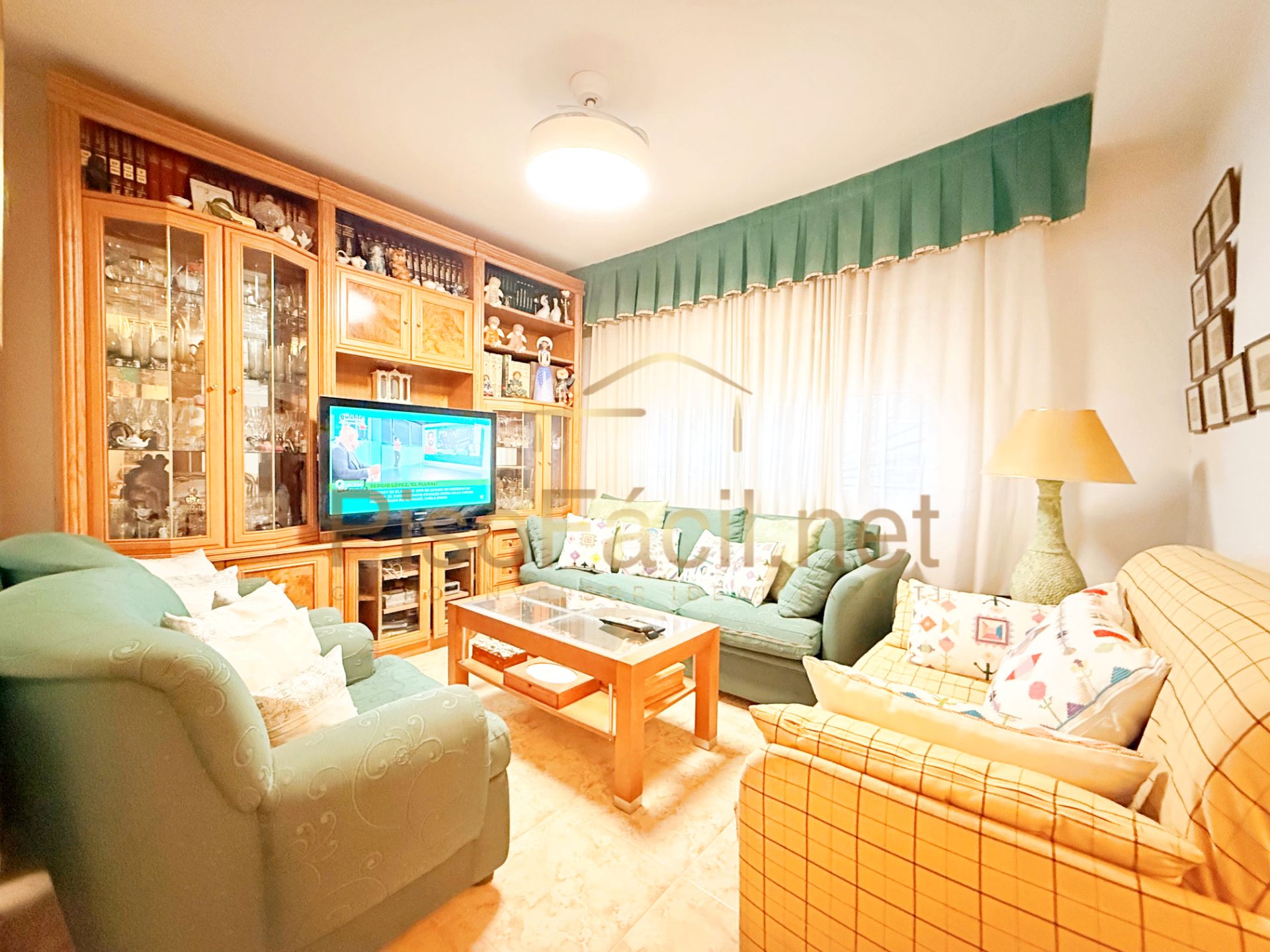 Living room of Flat for sale in Parla  with Heating