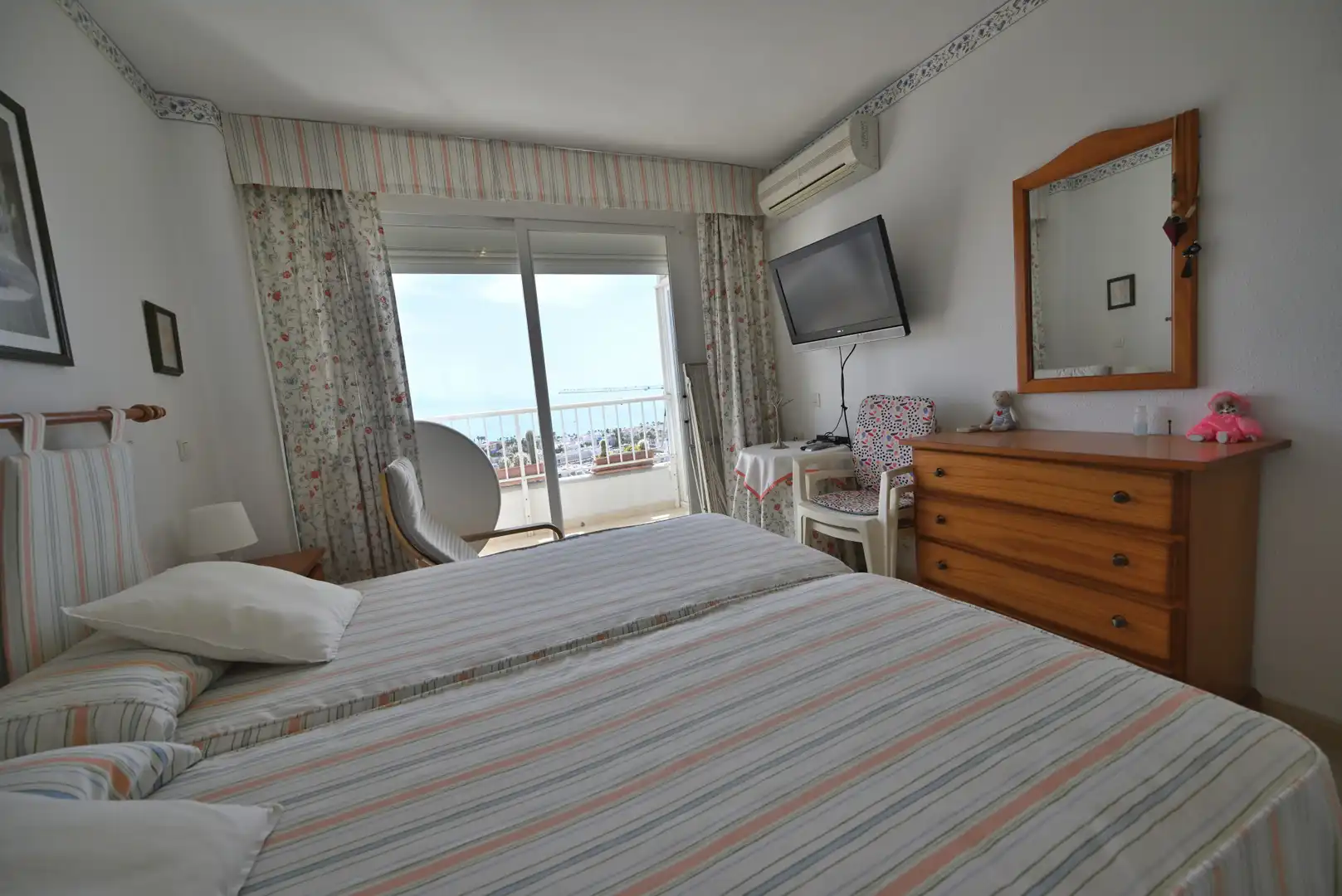 Bedroom of Apartments for sale in Benalmádena  with Air Conditioner, Terrace and Swimming Pool