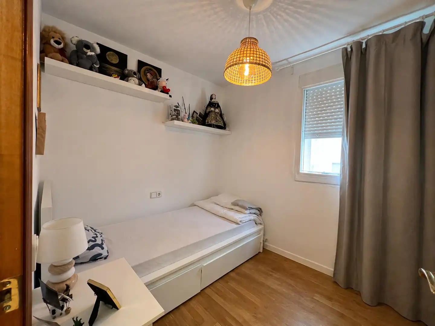 Schlafzimmer von Wohnung zum Verkauf in Valencia mit Klimaanlage, Heizung und Parkett