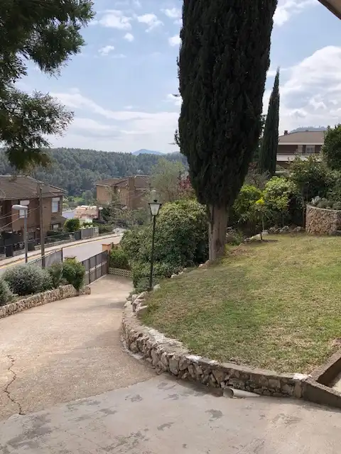 Vista exterior de Casa o xalet en venda en La Palma de Cervelló amb Aire condicionat, Calefacció i Jardí privat
