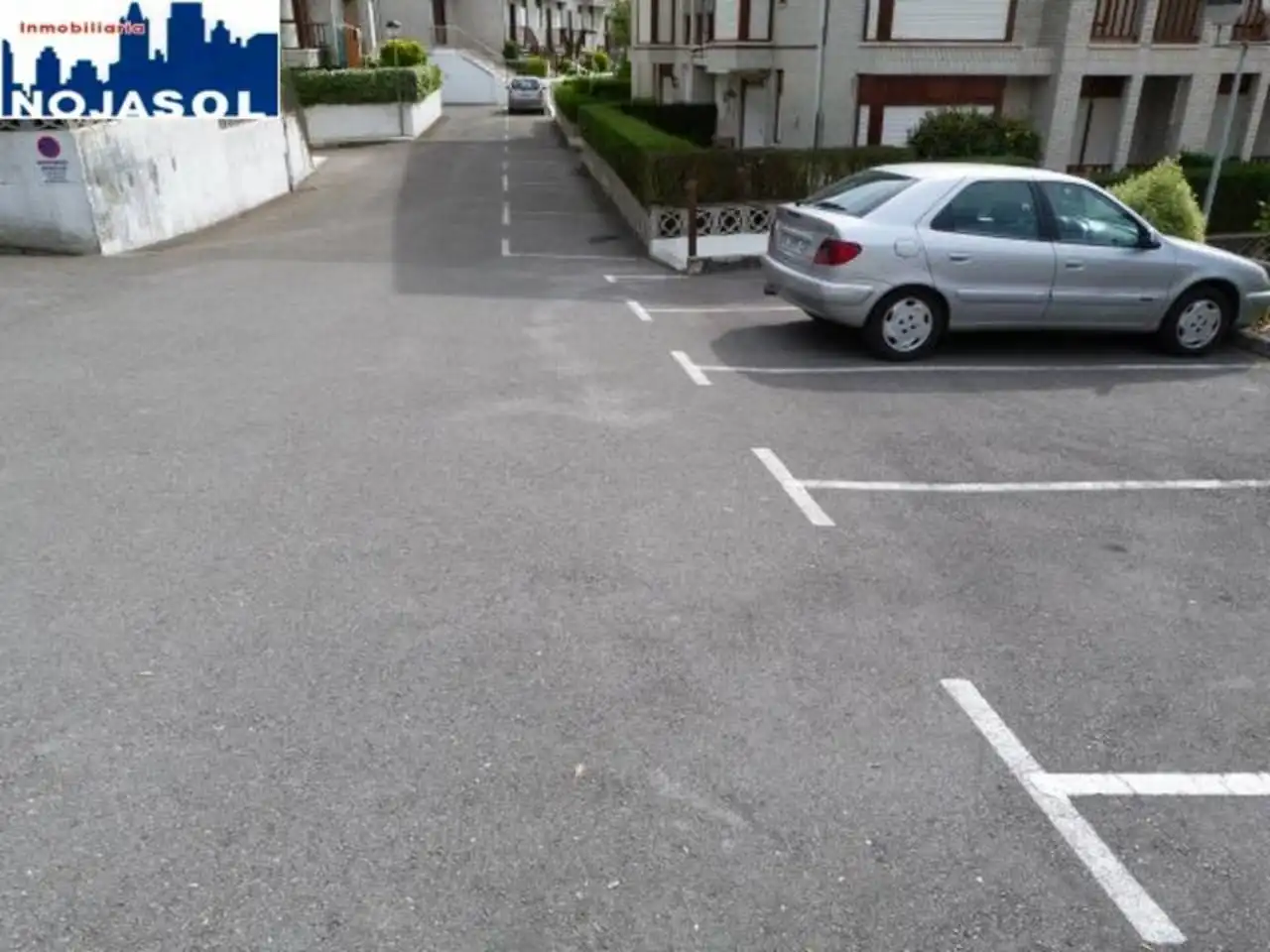 Parking de Apartamento de alquiler en Noja con Terraza y Amueblado