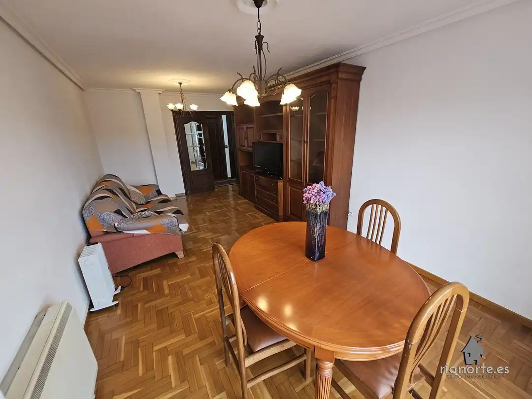 Living room of Flat for rent in Avilés  with Heating and Terrace