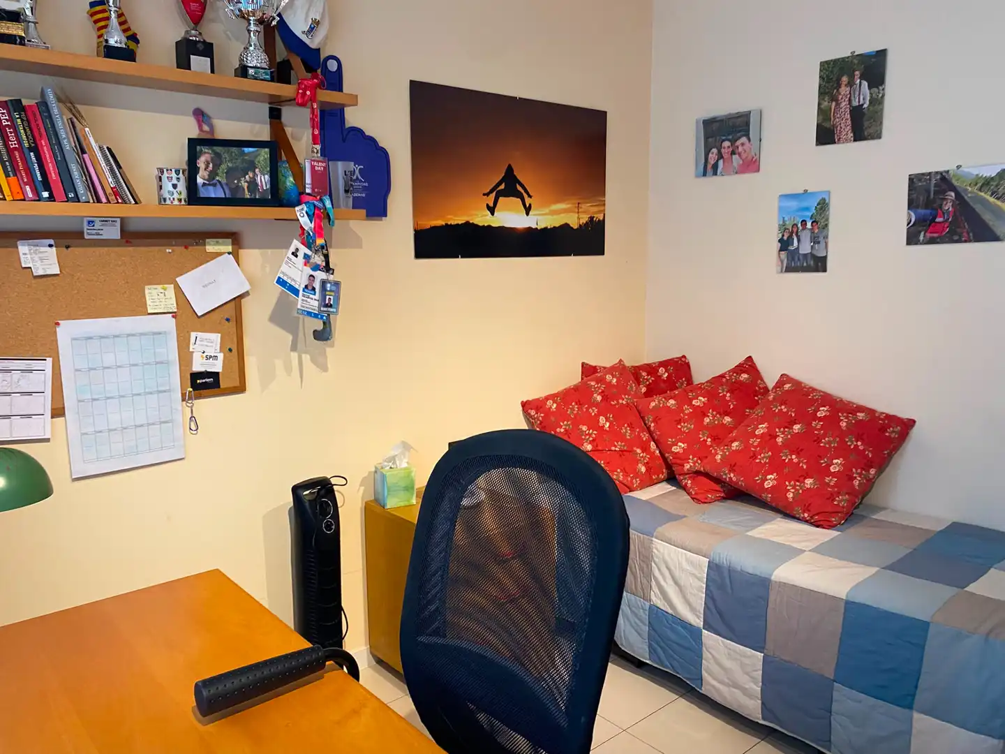 Habitación de Casa o chalet en venta en Sabadell con Calefacción, Jardín privado y Terraza