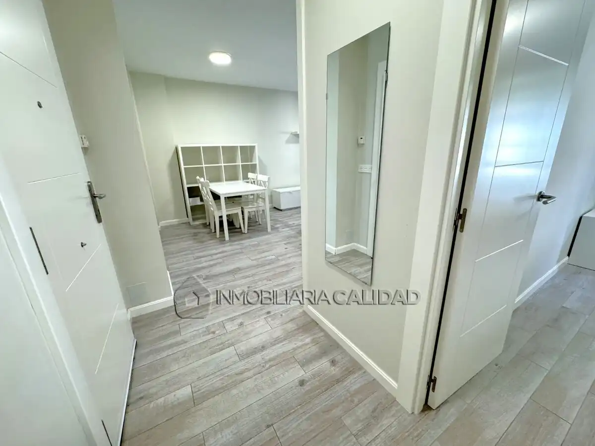 Flat for rent in Burgos  with Heating, Terrace and Furnished