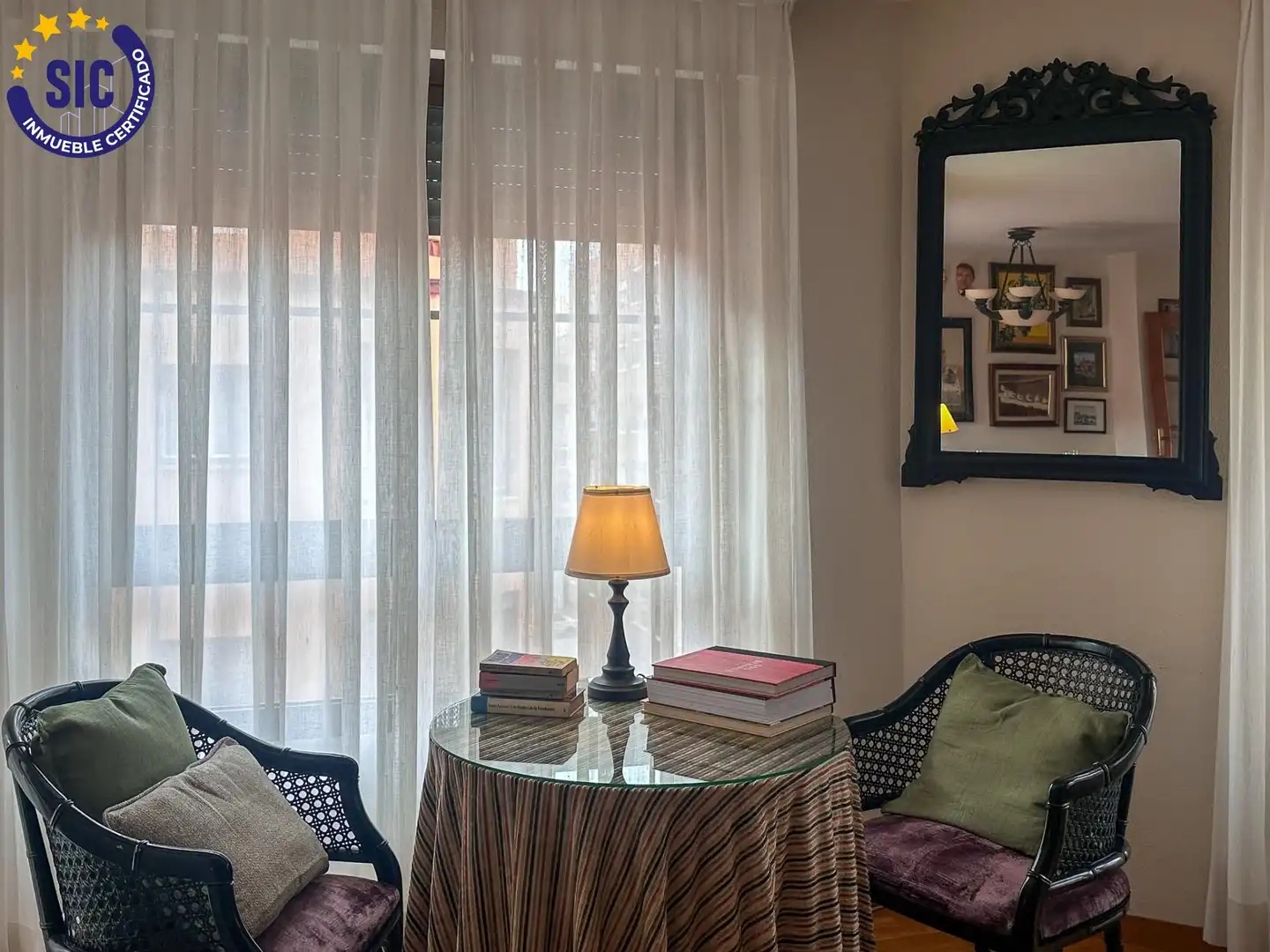 Sala de estar de Piso en venta en Castellón de la Plana / Castelló de la Plana con Aire acondicionado, Calefacción y Parquet