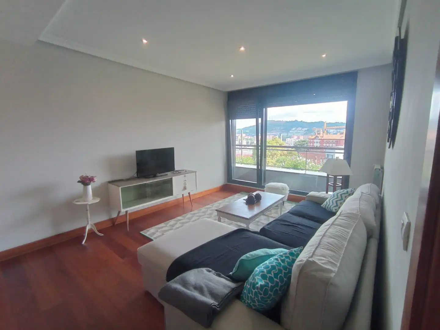 Flat for rent in Bilbao - CARRETERA BASURTO-KASTREJANA, Basurtu