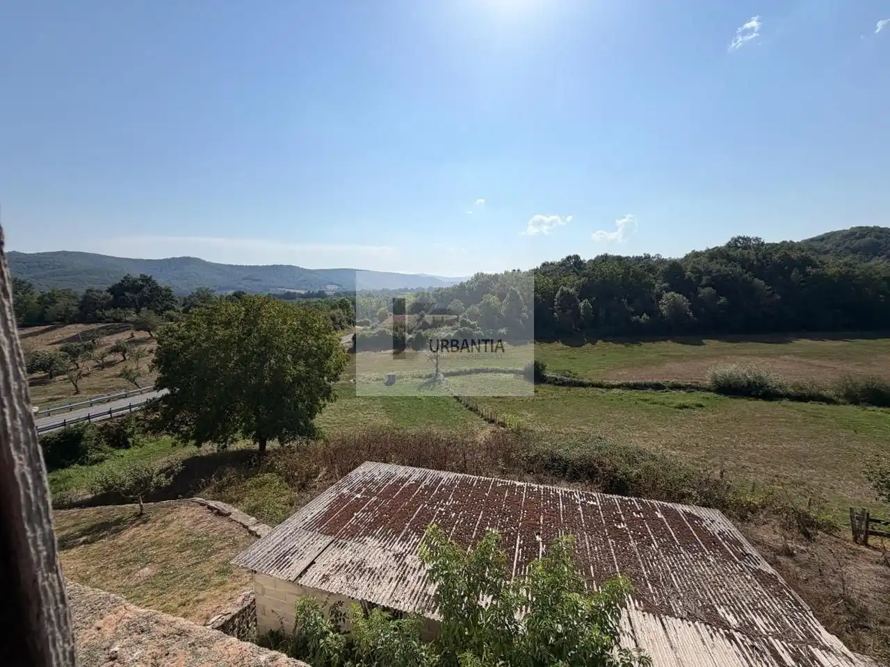 Country homes for sale in Basaburua, Navarra