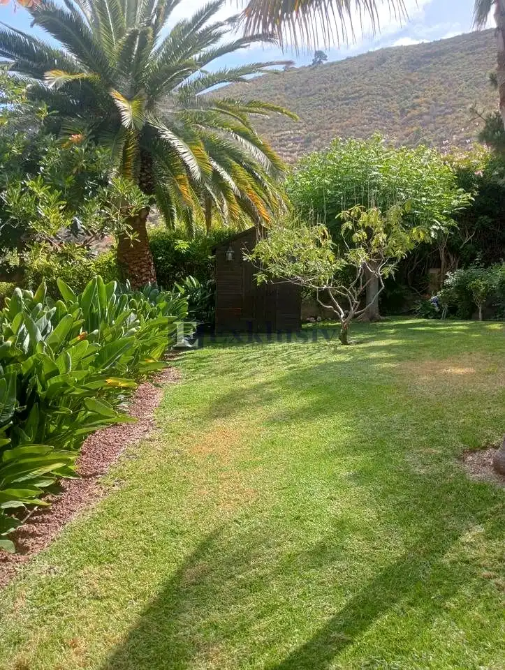Garden of Houses for sale in La Orotava  with Air Conditioner, Private garden and Terrace