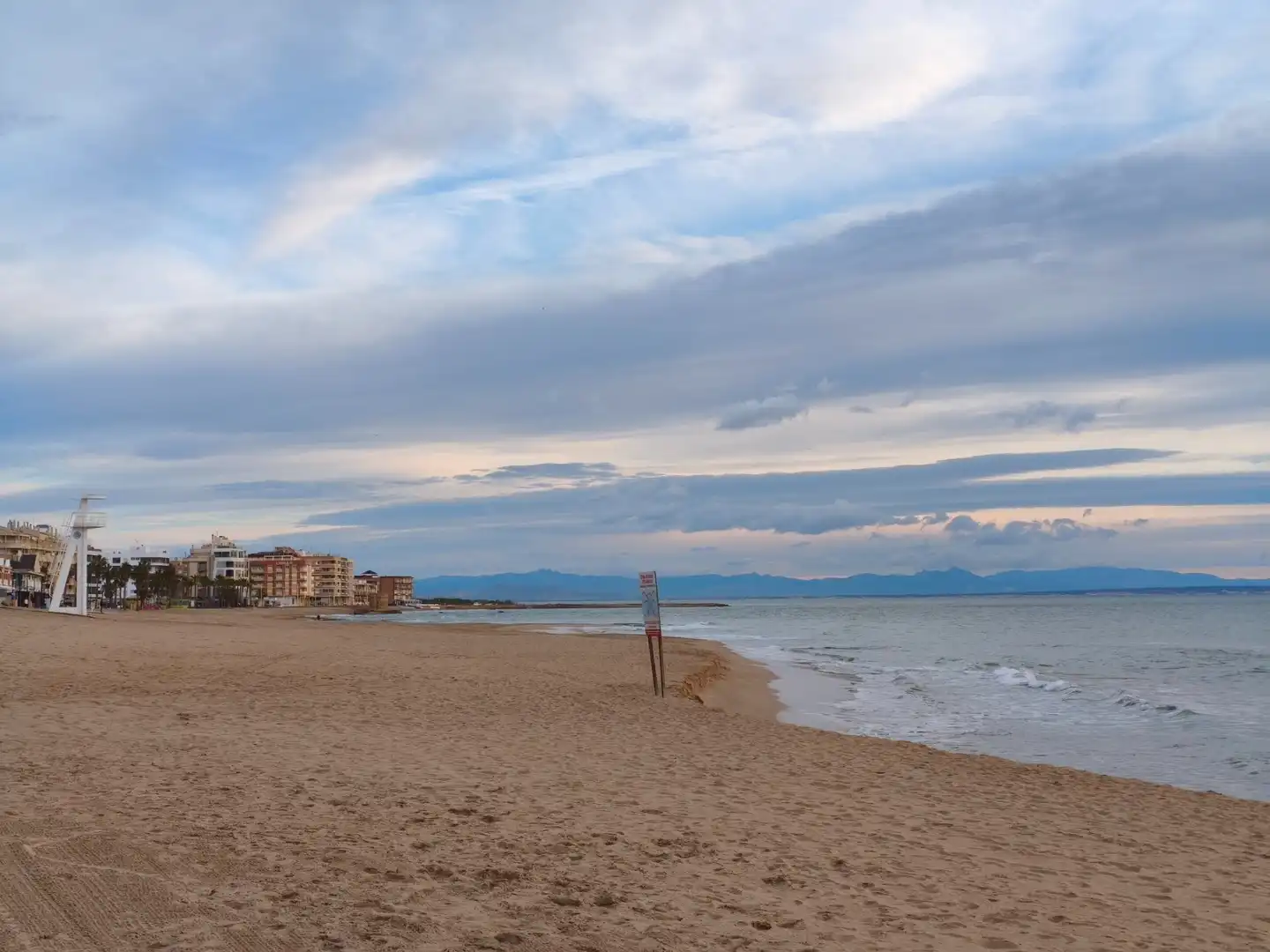 Vista exterior de Casa o chalet en venta en Torrevieja con Aire acondicionado, Calefacción y Jardín privado