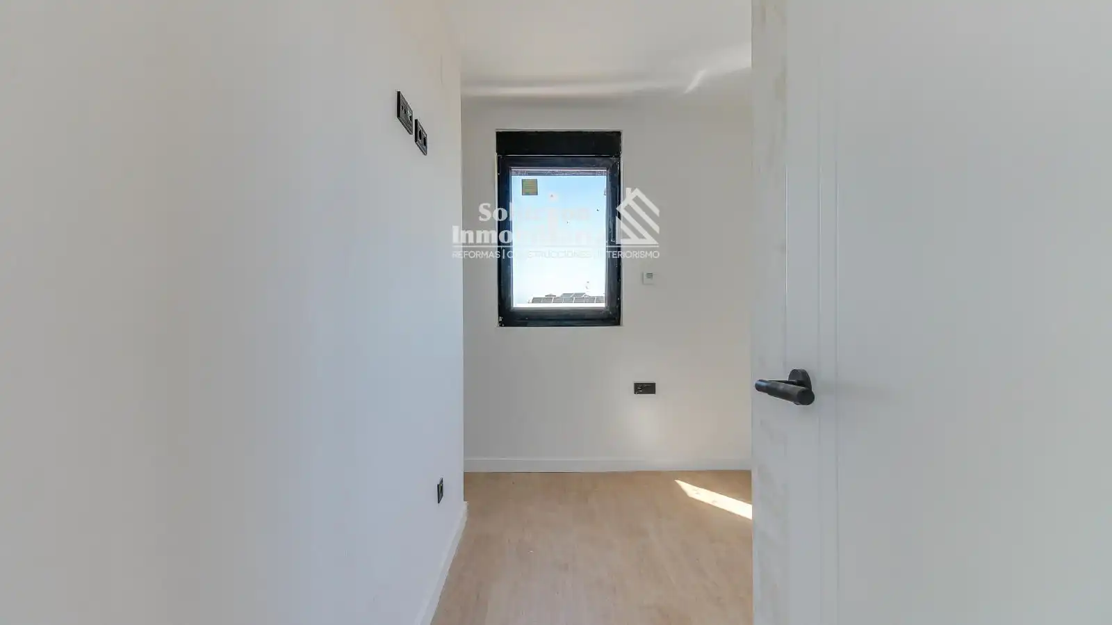 Bedroom of Detached homes for sale in Carbajosa de la Sagrada  with Heating, Terrace and Storage room