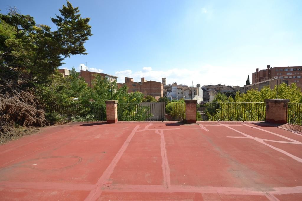 Parking de Casa adosada en venta en Tàrrega