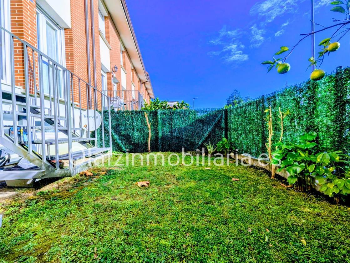 Jardín de Casa o chalet en venta en Artziniega con Calefacción, Jardín privado y Terraza