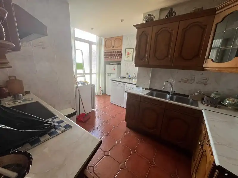 Cuina de Pis en venda en Madrid amb Aire condicionat, Calefacció i Terrassa