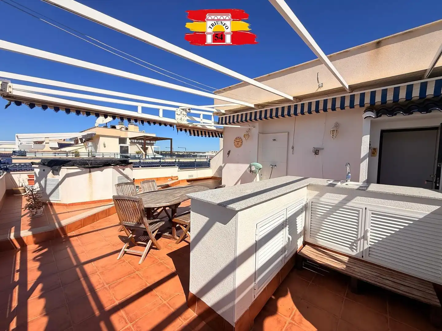 Terraza de Ático en venta en Pilar de la Horadada con Aire acondicionado, Jardín privado y Trastero