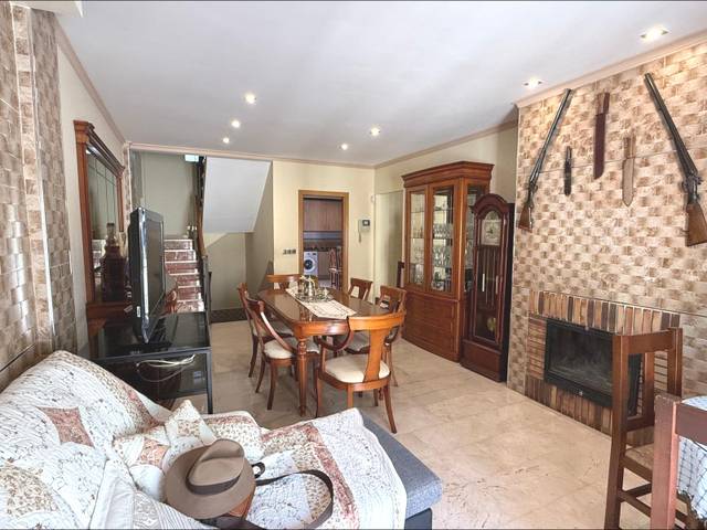 Casa-chalet en Venta en La Nucia Pueblo