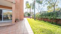 Jardí de Casa o xalet en venda en Castelldefels amb Aire condicionat, Calefacció i Jardí privat