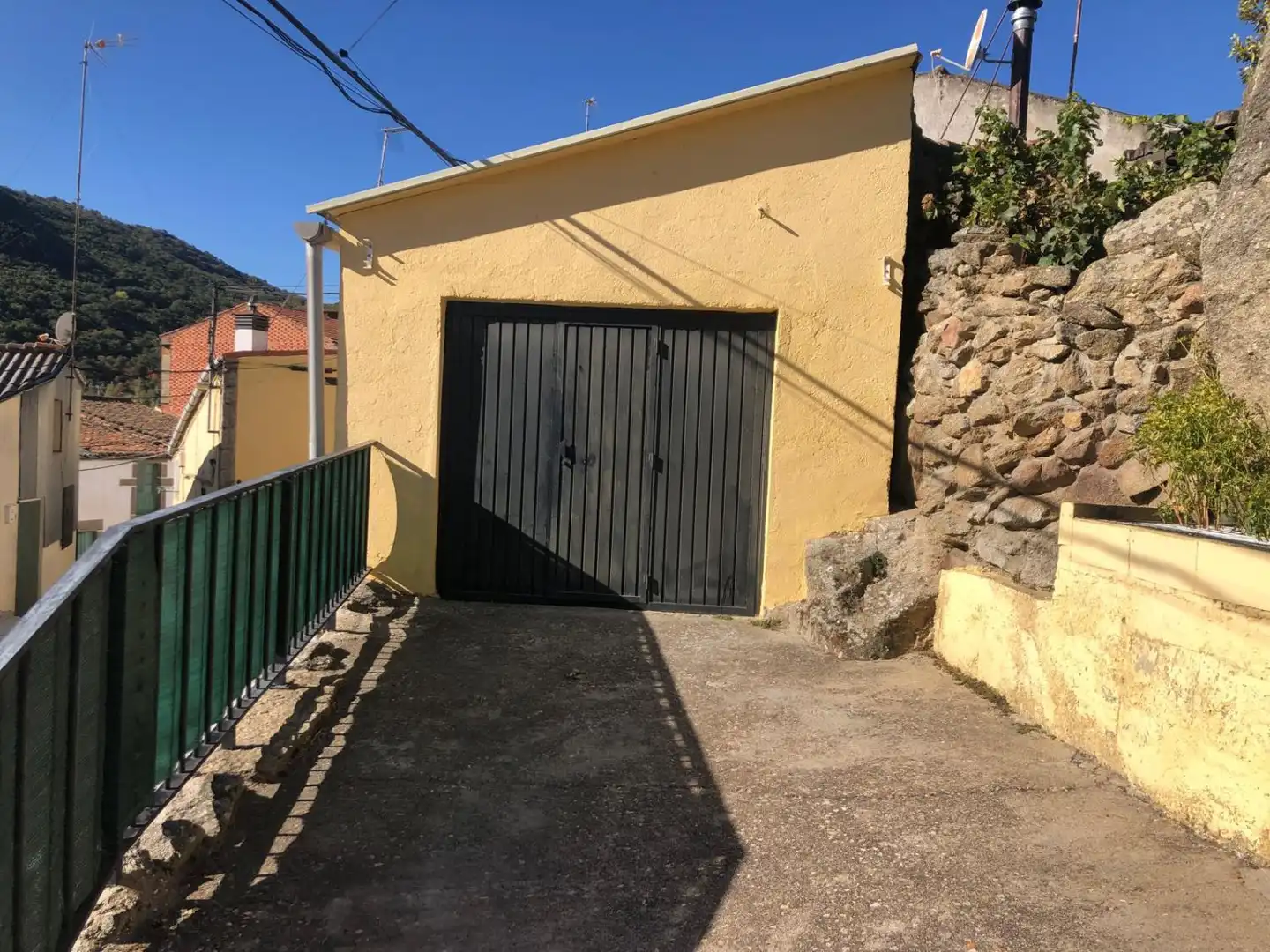 Parking de Casa o chalet en venta en Sanchotello con Calefacción