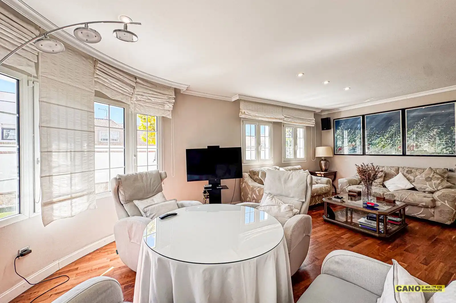 Living room of Houses for sale in Roquetas de Mar  with Terrace, Storage room and Swimming Pool