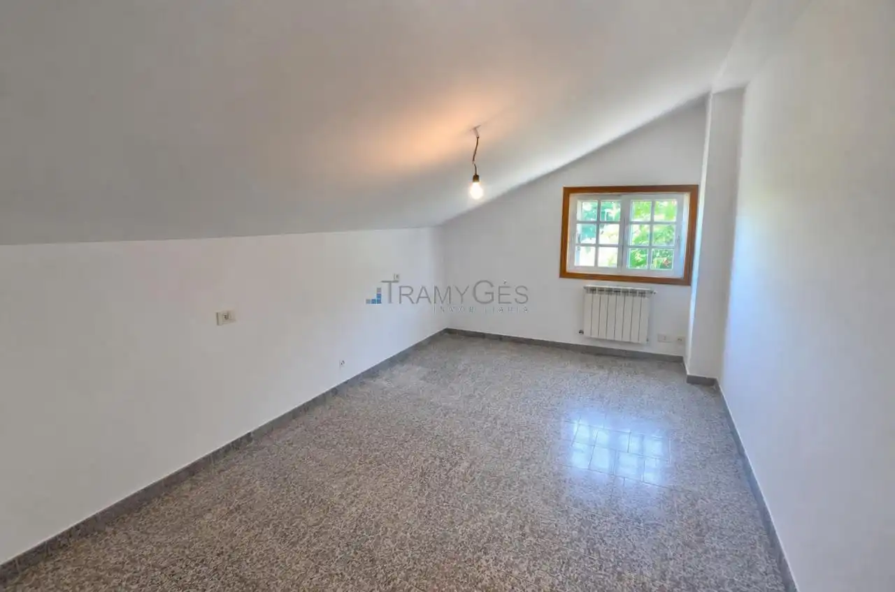 Detached homes for sale in Tui  with Heating, Private garden and Terrace