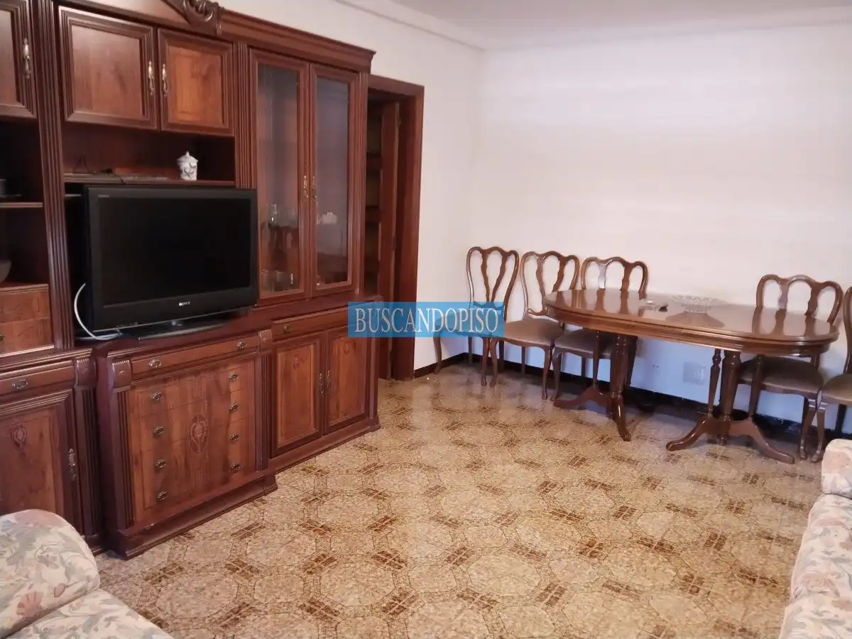Wohnzimmer von Wohnung zur Miete in  Logroño mit Heizung und Terrasse