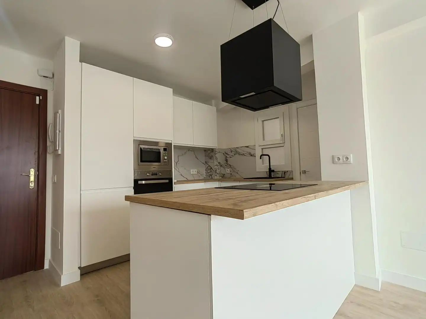 Cocina de Piso en venta en Málaga con Aire acondicionado