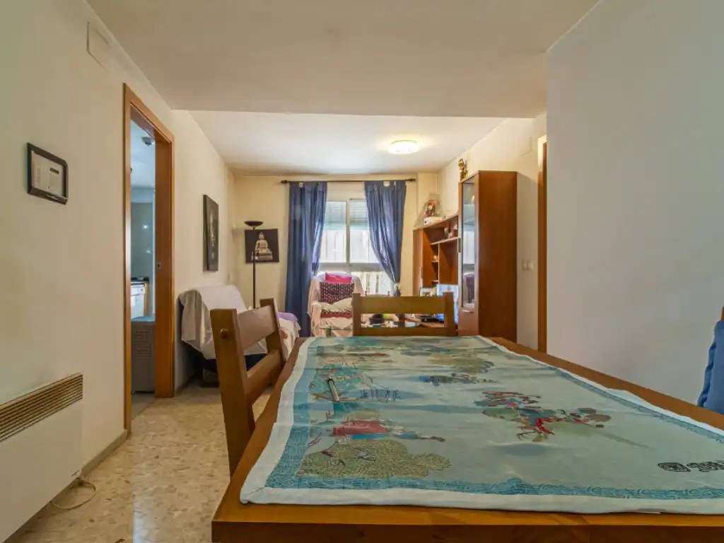 Schlafzimmer von Erdgeschoss zum Verkauf in Alberic