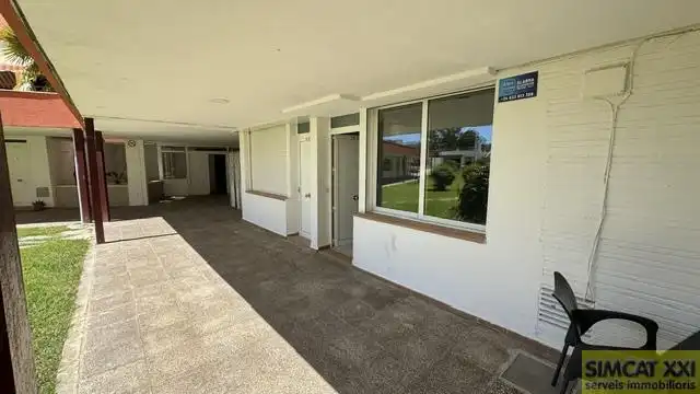 Vista exterior de Apartament en venda en Roses