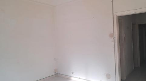 Foto 5 de Pis en venda a Avinguda de la Mare de Déu de Montserrat, El Guinardó, Barcelona