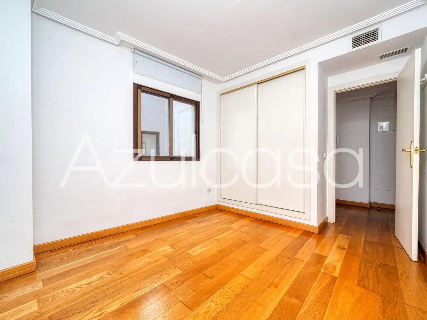 Dormitori de Àtic en venda en Alicante / Alacant amb Aire condicionat, Parquet i Terrassa