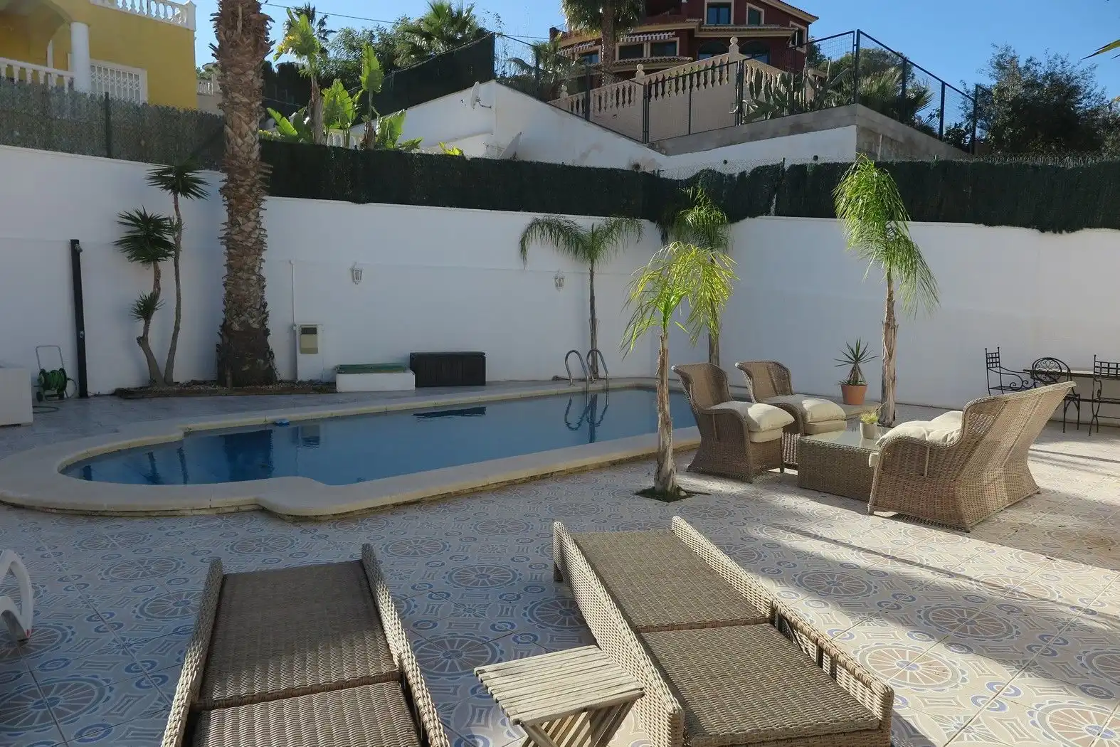 Piscina de Casa o xalet en venda en El Campello amb Aire condicionat, Jardí privat i Terrassa
