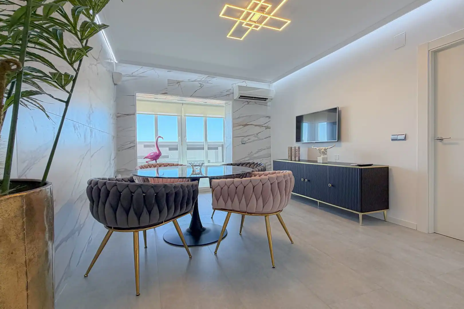 Ático con ascensor en venta en Avenida Diego Ramírez Pastor 192, imagen 3