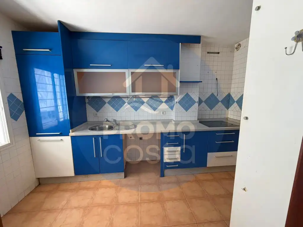 Kitchen of Flat for sale in Beas