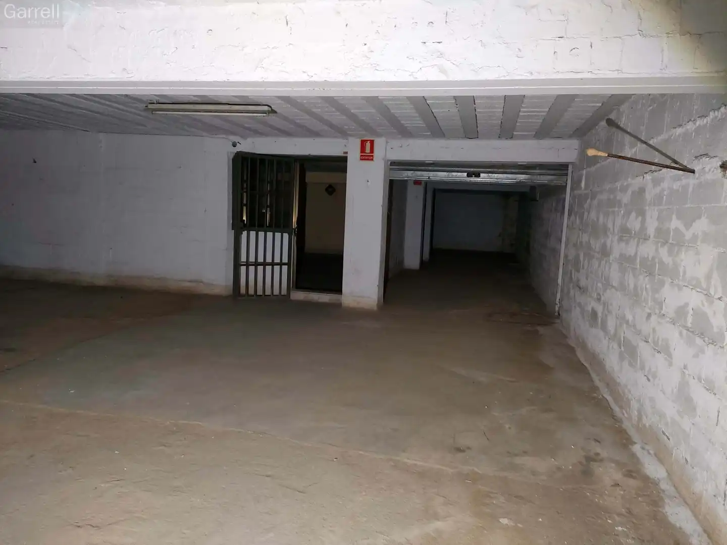 Local comercial en venta en PS DIPUTACIO  Es: Pl:- Pt:
 PINEDA DE MAR (BARCELONA), imagen 2